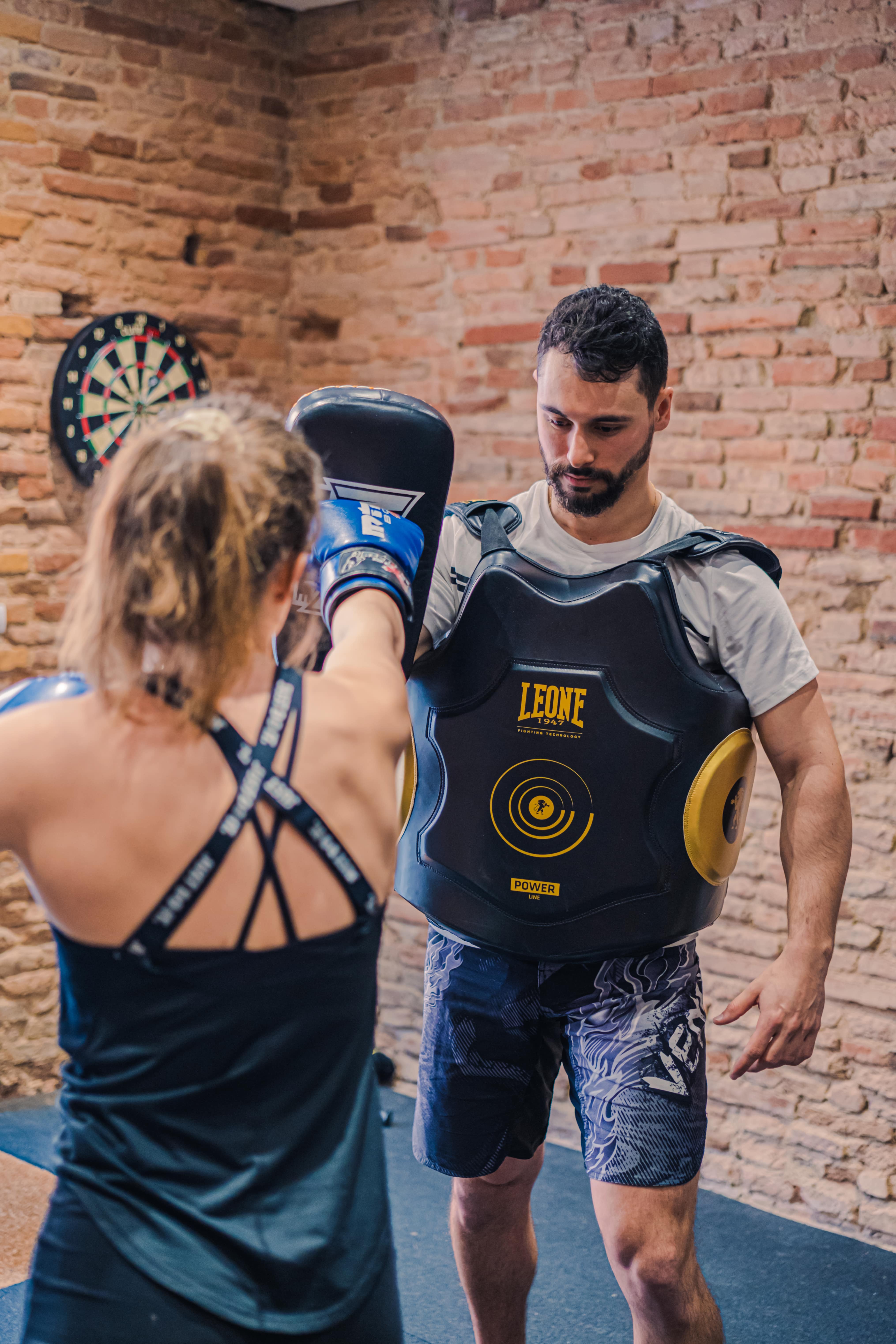 Cours d'initiation à la boxe en groupe à Toulouse par CY Coaching